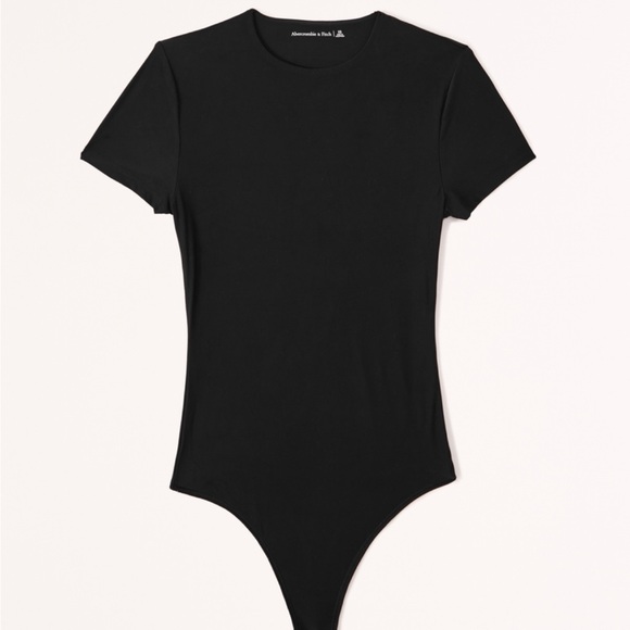 Abercrombie & Fitch Tops - Abercrombie Soft Matte Seamless Tee